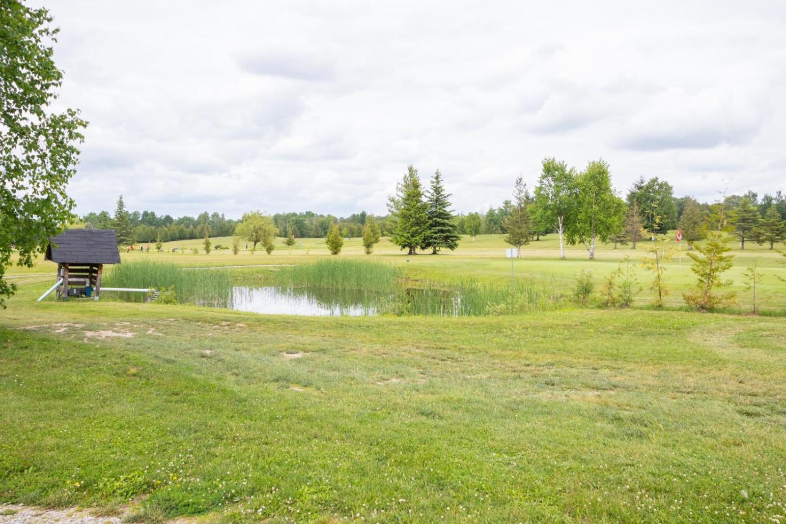 Deer Run Cottage- Golf Course Cottage Kawartha Lakes Exterior foto