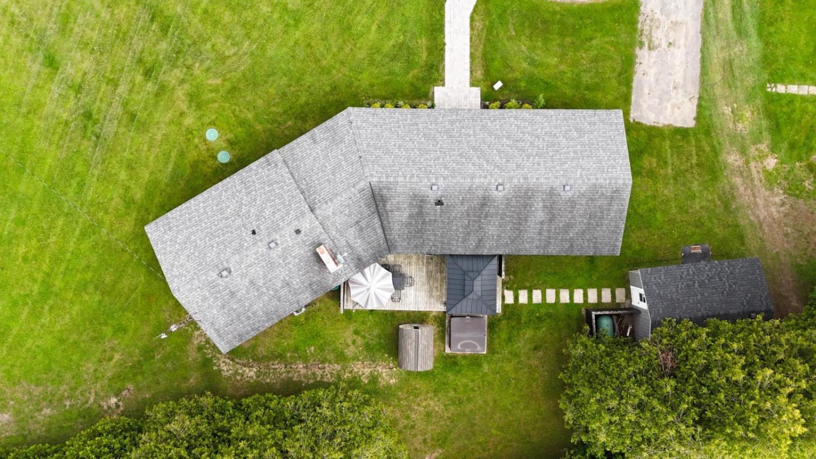 Deer Run Cottage- Golf Course Cottage Kawartha Lakes Exterior foto